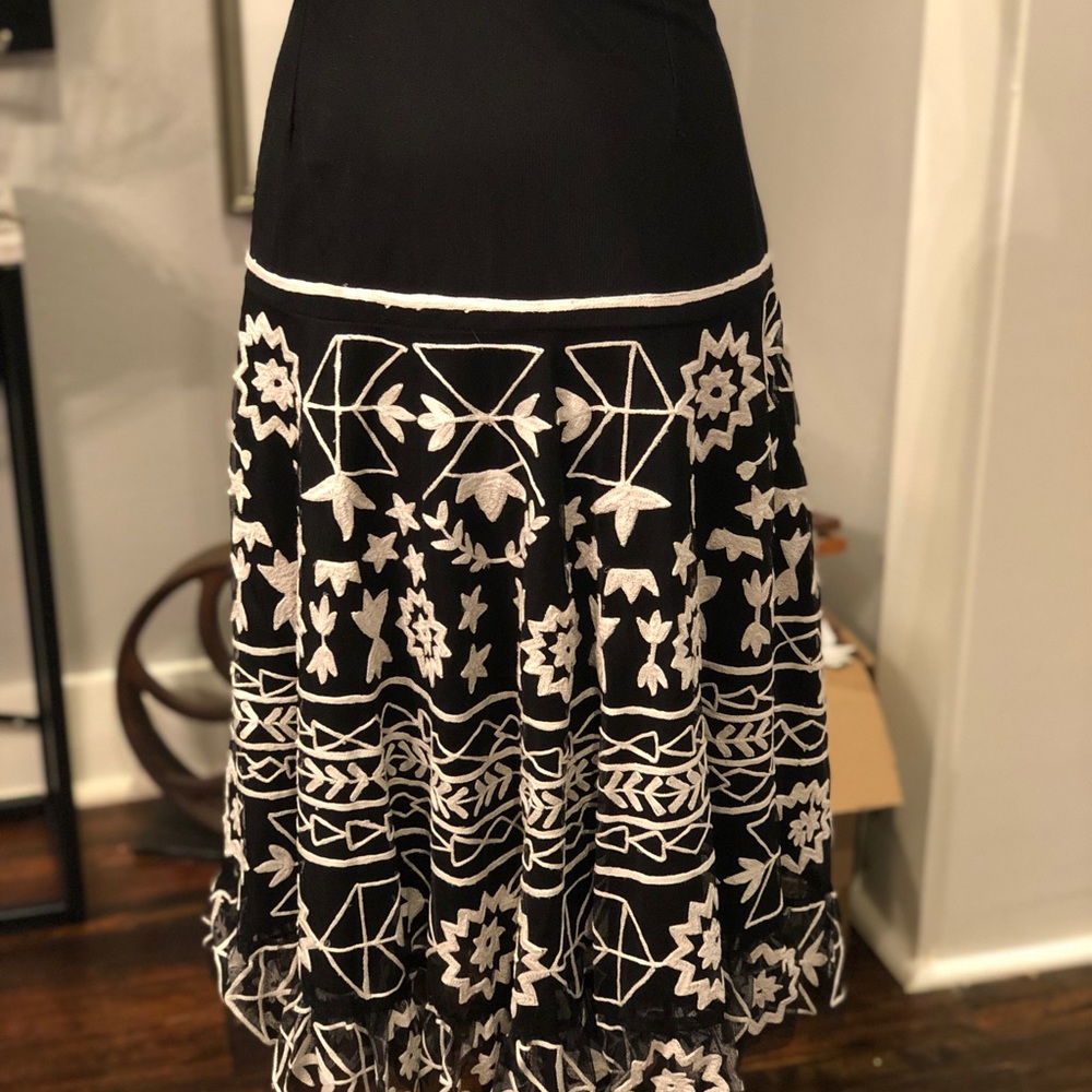 Vintage Collection XL Black & White Skirt